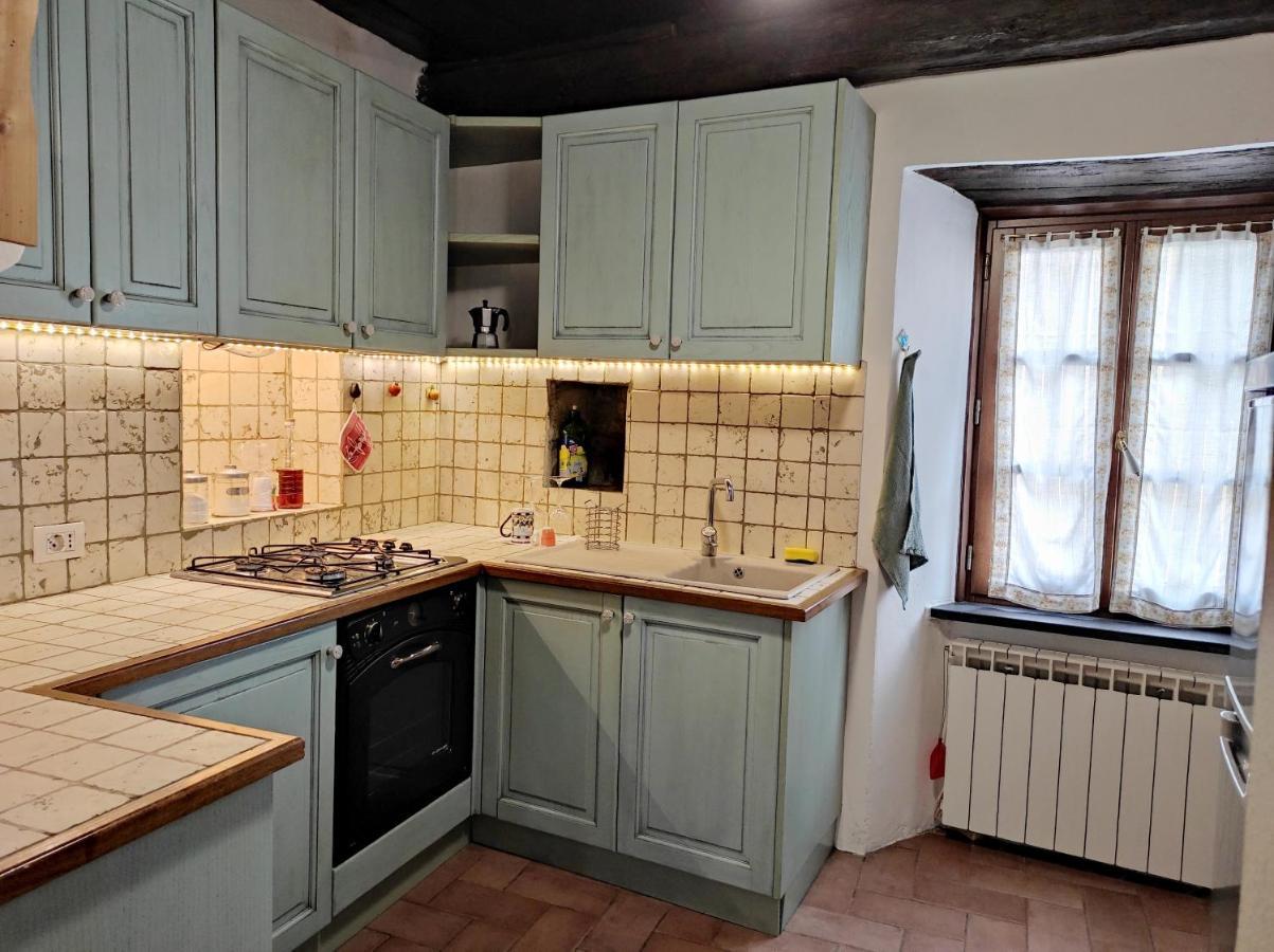 Ferienwohnung Antico Borgo Brugnato Exterior foto