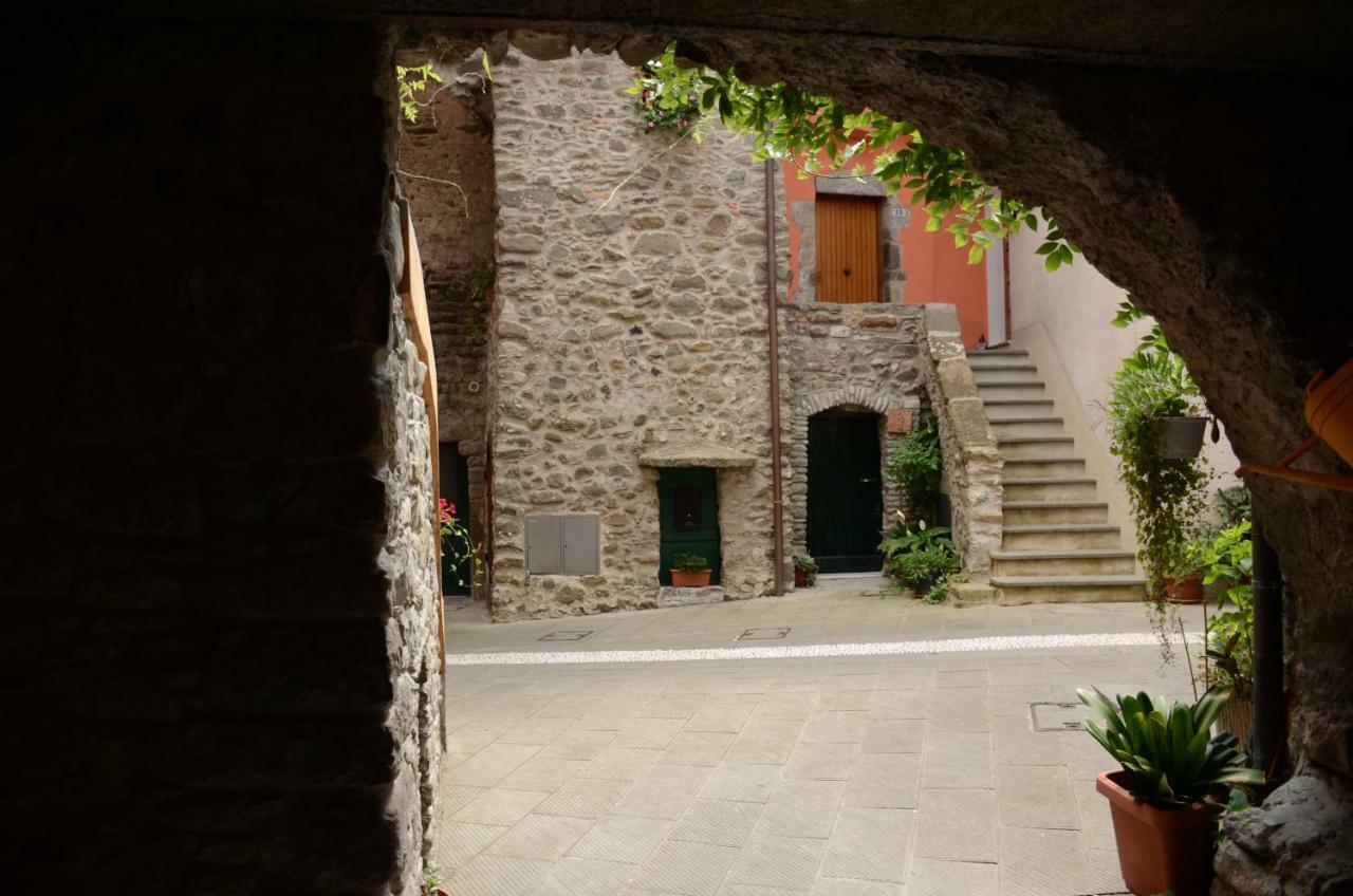 Ferienwohnung Antico Borgo Brugnato Exterior foto